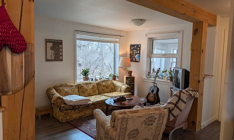 House 3 Bed 2 Bath  ...