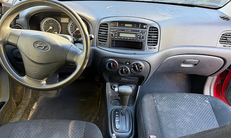 Hyundai Accent 2008...