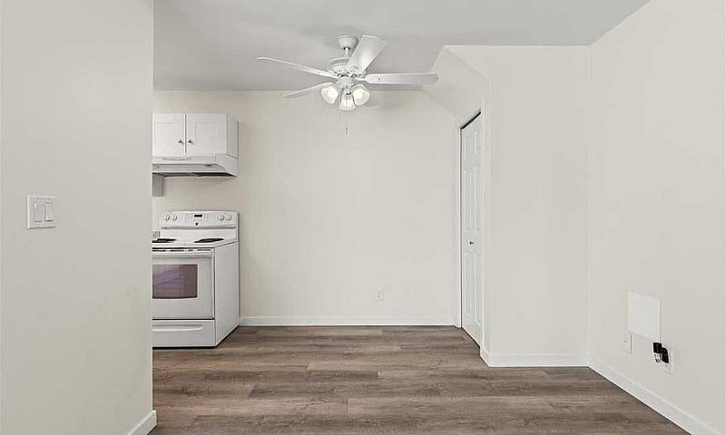 Pet-Friendly 2Br Tow...
