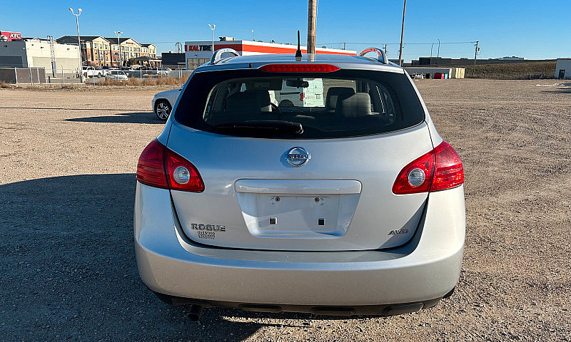 Nissan Rogue 2010 Tr...