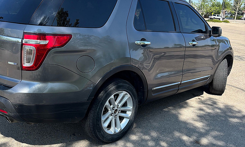 2014 Ford Explorer ...