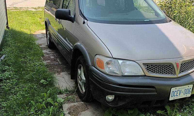 Pontiac Montana 2003...