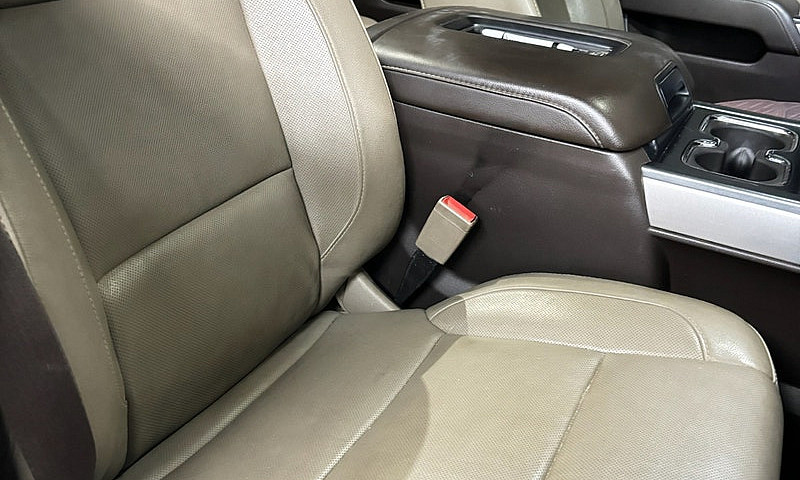2018 Chev Silverado ...
