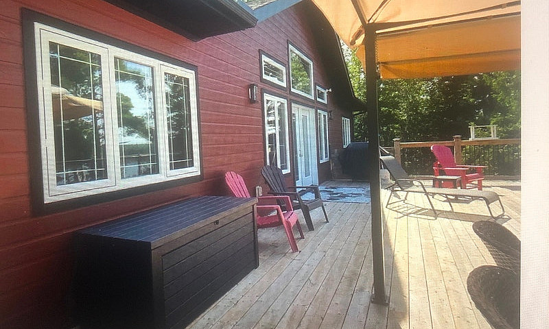 Year Round Cottage /...