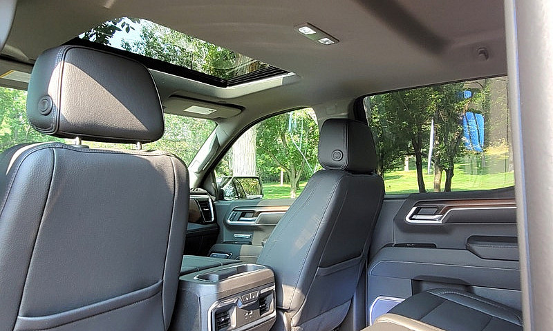 ~~~2025 Gmc Denali R...