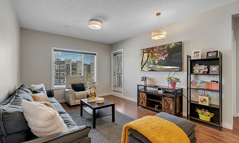 Sage Hill Apartment ...