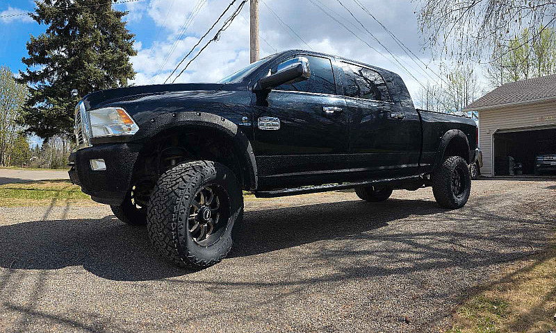 Lifted 2012 Dodge Ra...