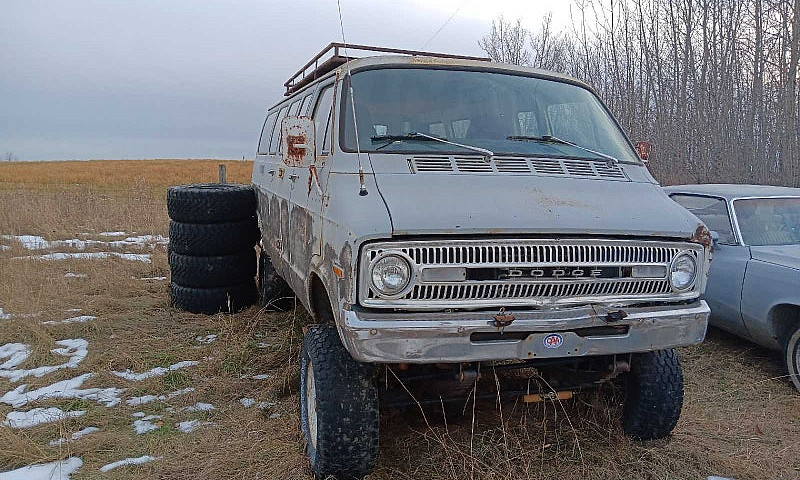 Dodge 74 Tradesman...