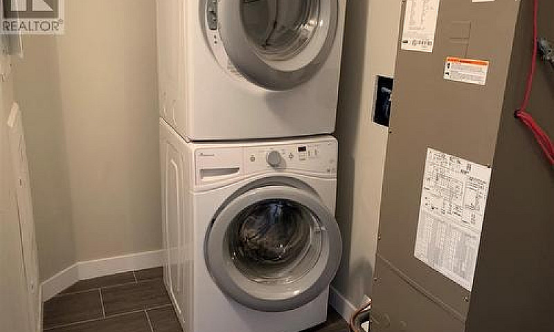Nice Condo,Super Cle...