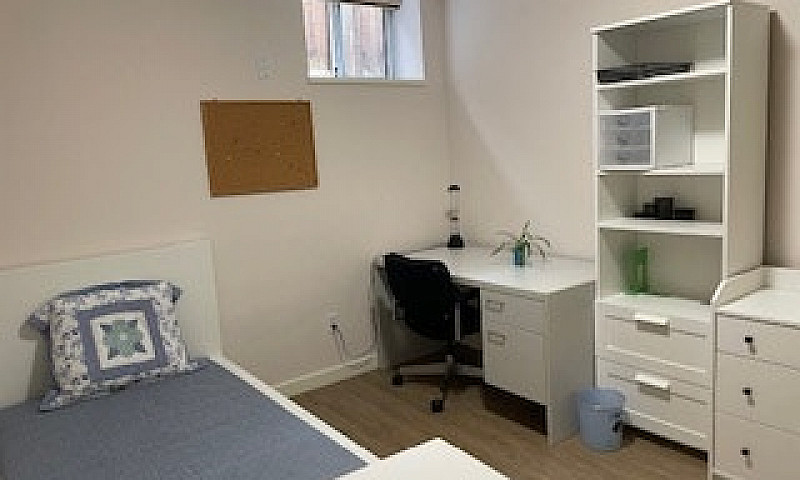 Bright And Furnished...