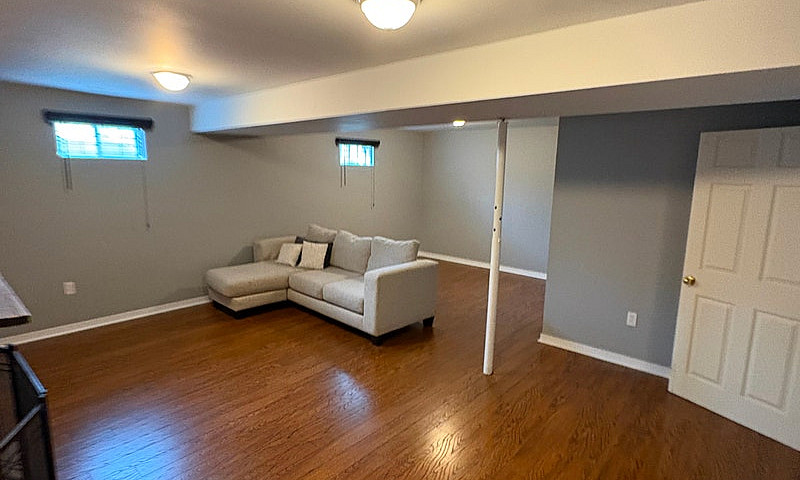 Spacious Private Bas...