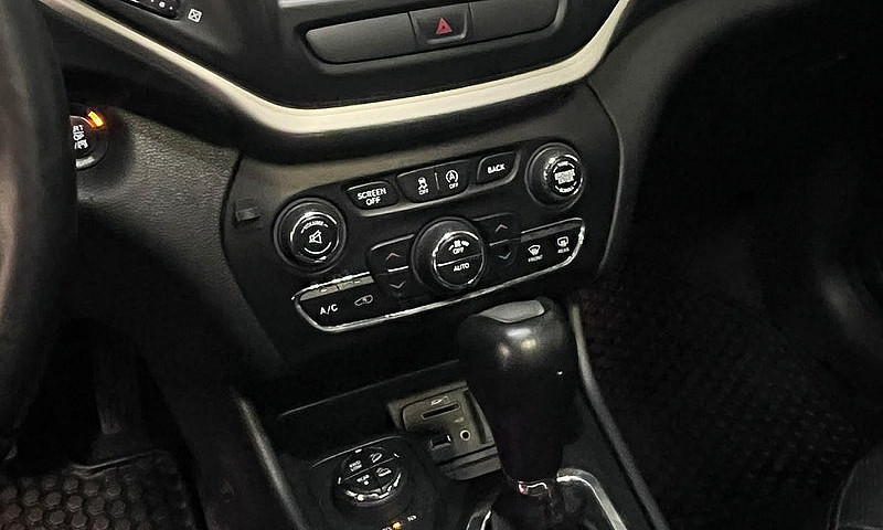 Jeep Cherokee Trailh...
