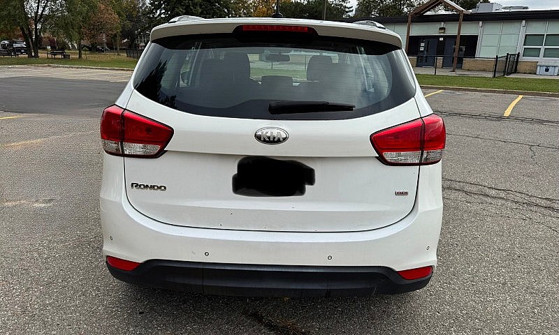 2014 Kia Rondo 2.0 A...