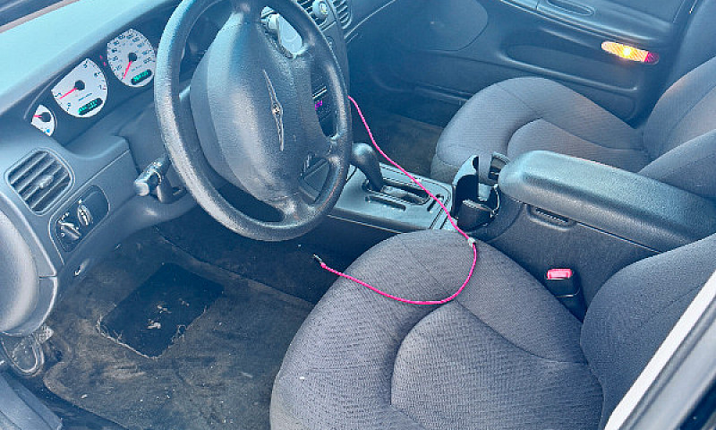 2001 Chrysler Intrep...