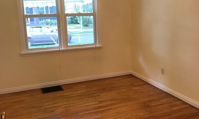 2 Bedroom Mckernan H...