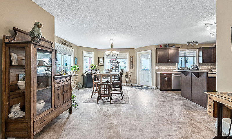 1,900Sf+ 3 Bed, 2.5 ...