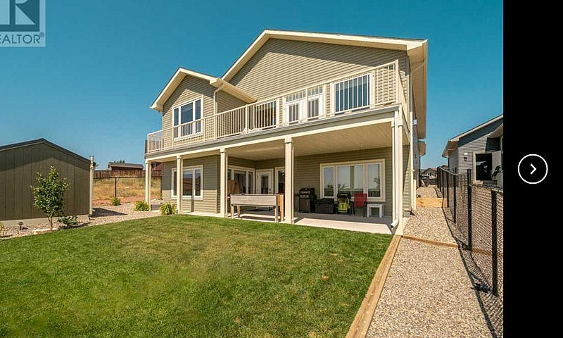5Yr Young  4000 Sqft...