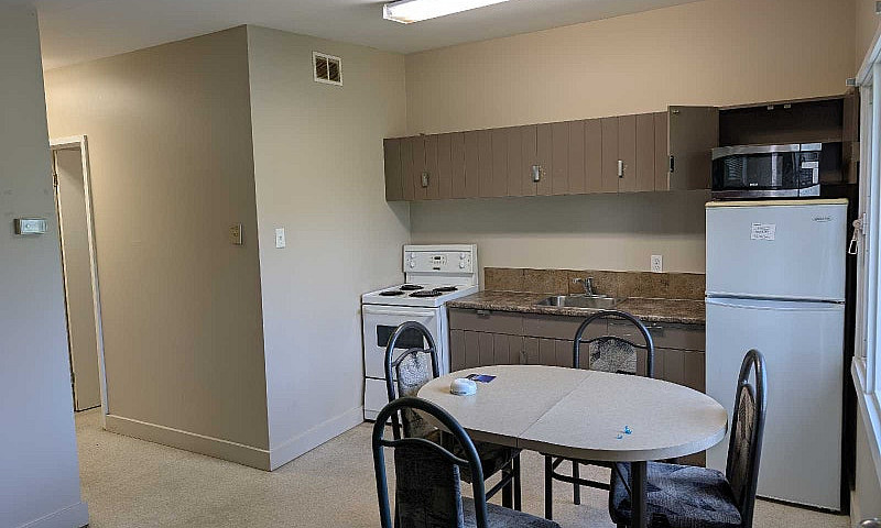 1 Bed Apartment For ...