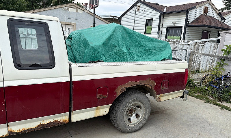 1992 Ford F150 Laria...