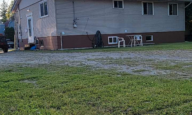 4 Bedroom 2.5 Bathro...