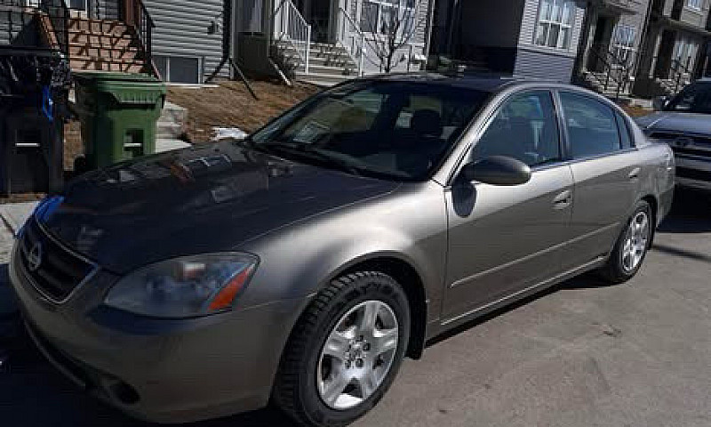 2003 Nissan Altima...