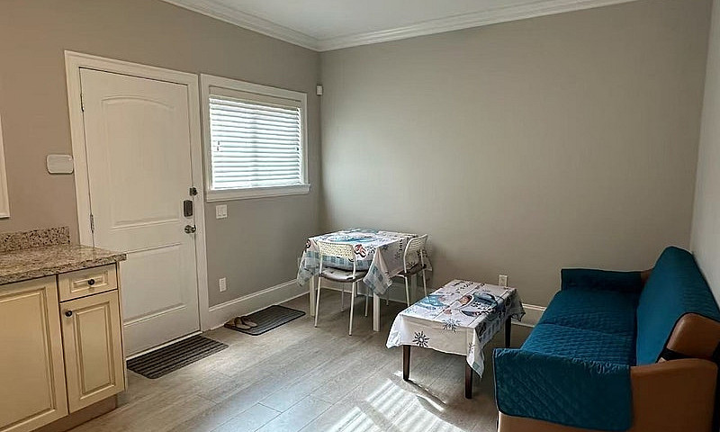  1 Bed 1 Bath Rental...