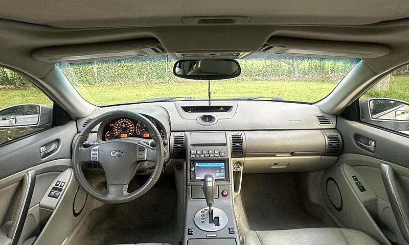2003 Infiniti G35...