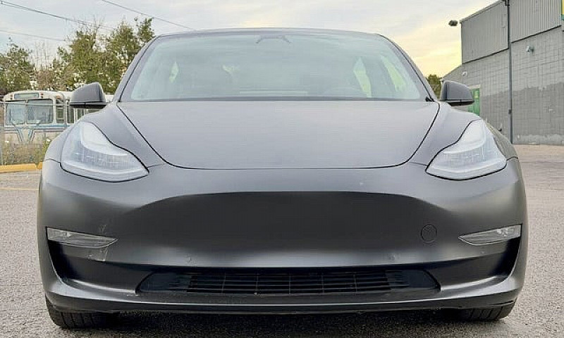 Tesla Model 3 Long R...