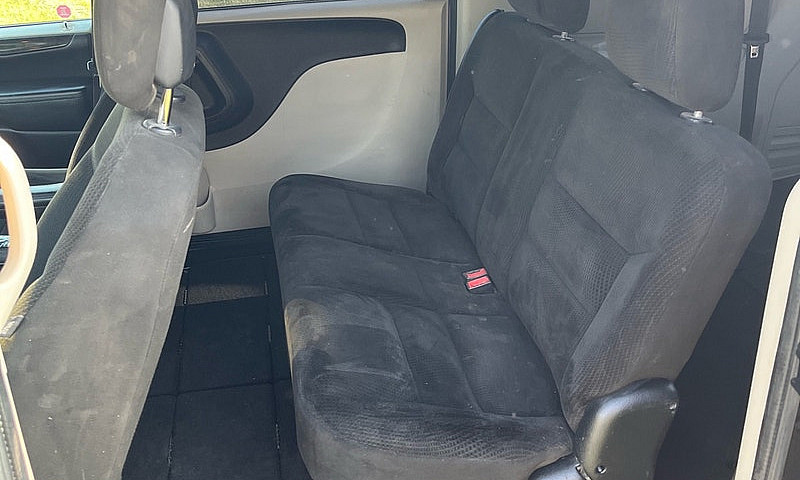 Dodge Grand Caravan...