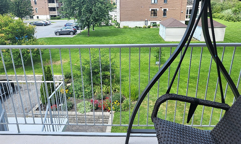 Condo Avec Garage (P...