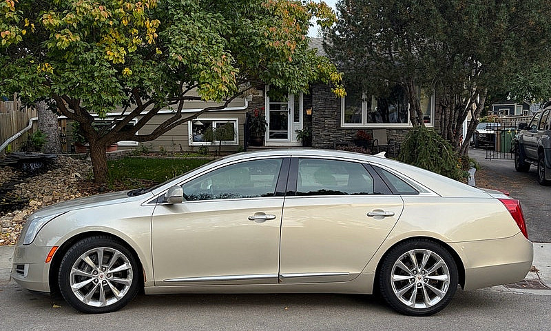 2014 Cadillac Xts...