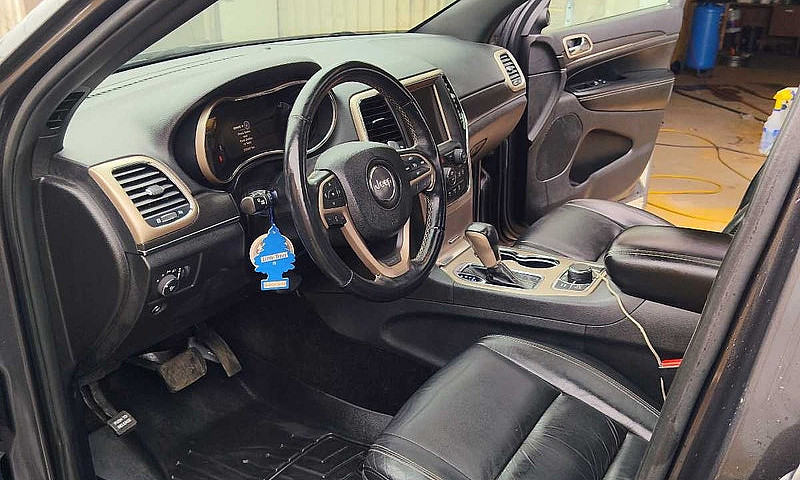 Jeep Grand Cherokee ...