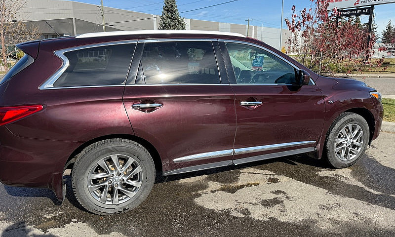 **Luxury Suv - 2015 ...