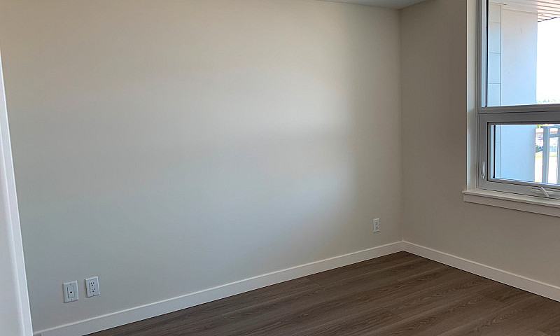 Beautiful 1 Bedroom ...