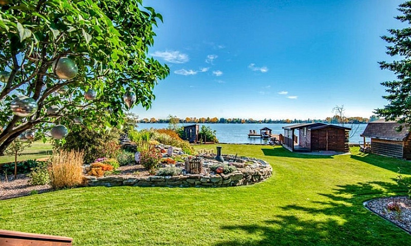 Furnished Lakefront ...