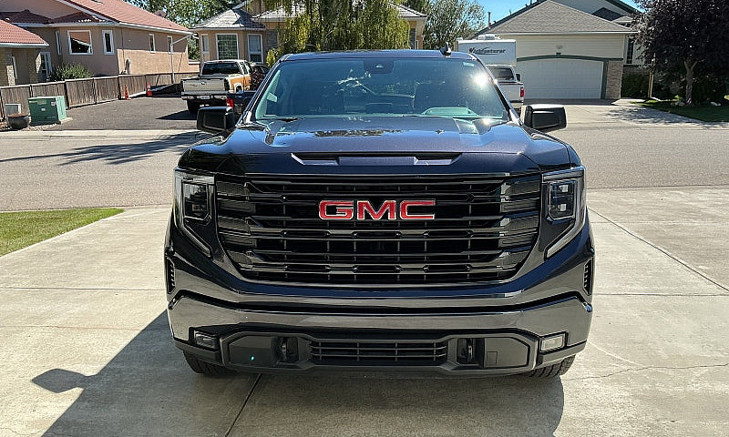 2023 Gmc Elevation 4...