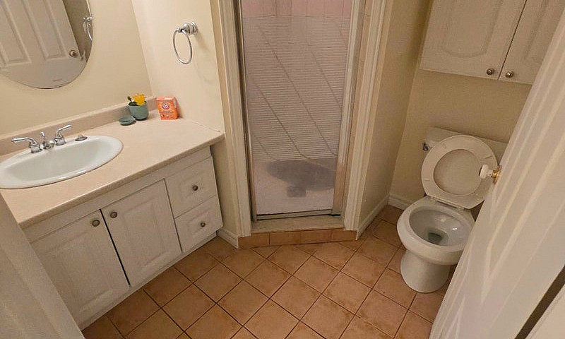 2-Bedrooms Legal Bas...