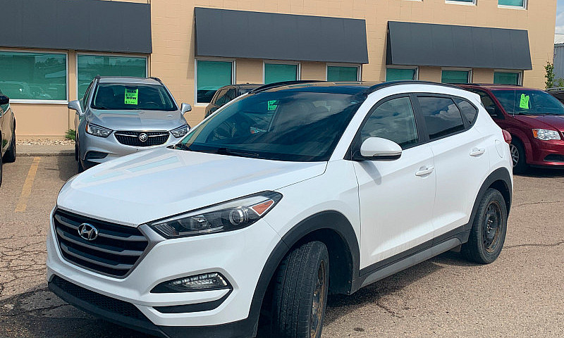 2017 Hyundai Tucson...