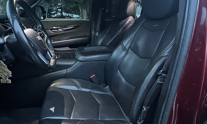 2016 Cadillac Escala...