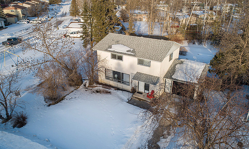 House For Sale In Pi...