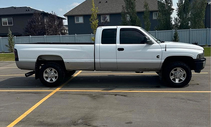 2001 Dodge Ram 2500...