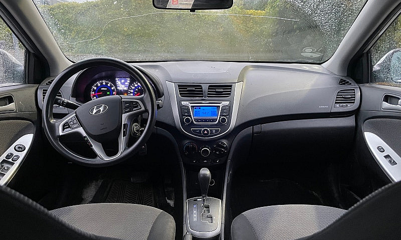 Hyundai Accent 2014...