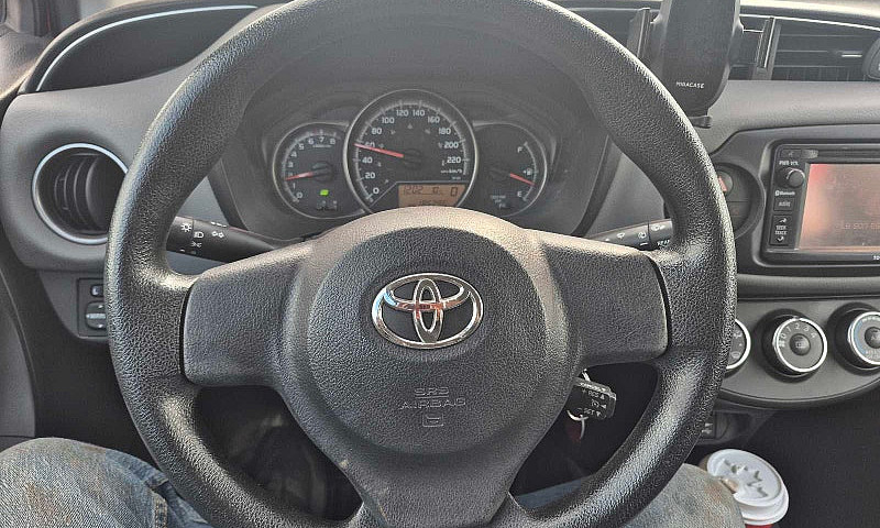 Toyota Yaris 2015 Au...