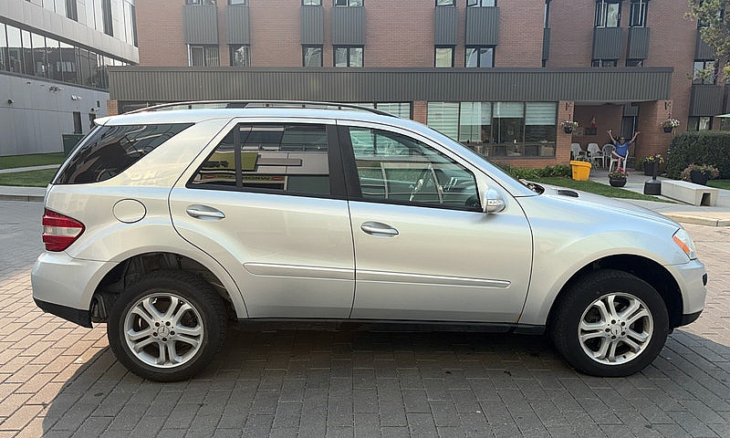2006 Mercedes Benz M...