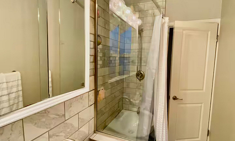 3 Bedroom Bungalow H...
