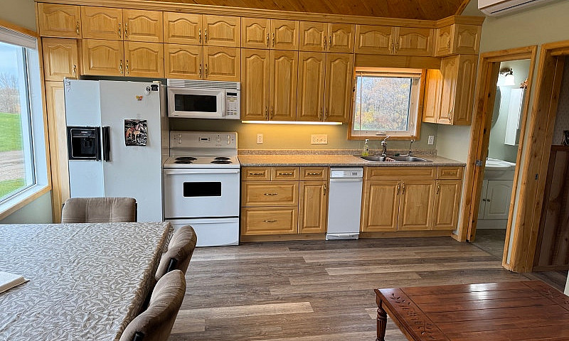  House For Sale To B...
