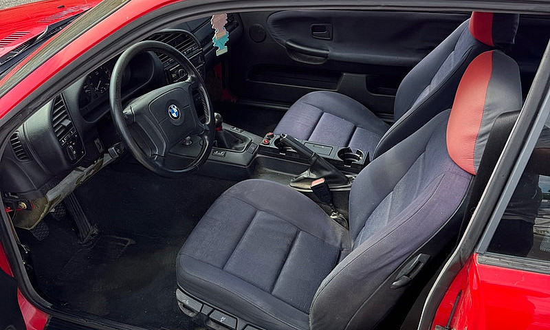 1997 Bmw 318Is Coupe...