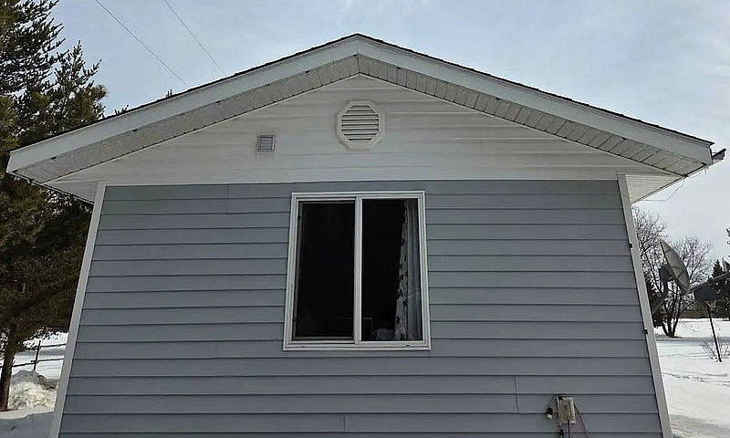 House To Be Moved...
