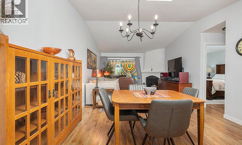 55+ Rancher Town Hom...