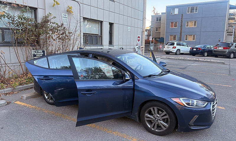 2018 Hyundai Elantra...